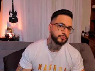max_dic on Flirt4Free 