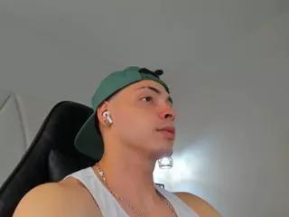 maxwell_dupont on Flirt4Free 
