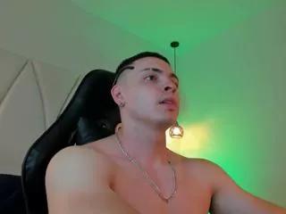 maxwell_dupont on Flirt4Free 