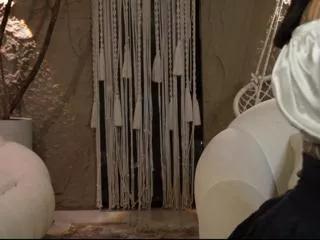 mia_withe on Flirt4Free 