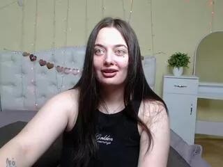milana_ora on Flirt4Free 