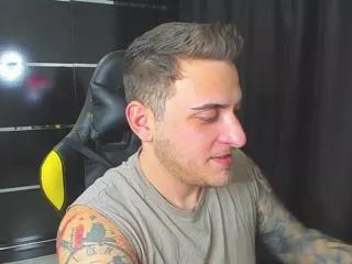 ruben_deniro on Flirt4Free 