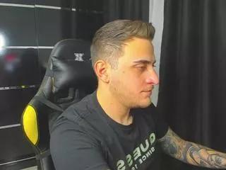 ruben_deniro on Flirt4Free 