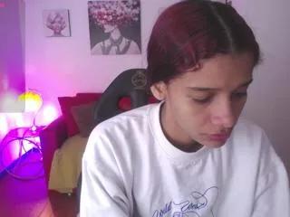 sofia_robin on Flirt4Free 