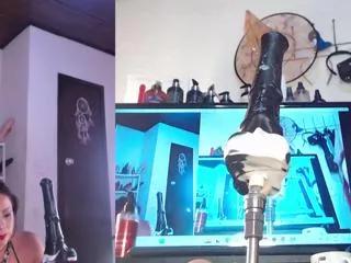 yashira_lennis on Flirt4Free 
