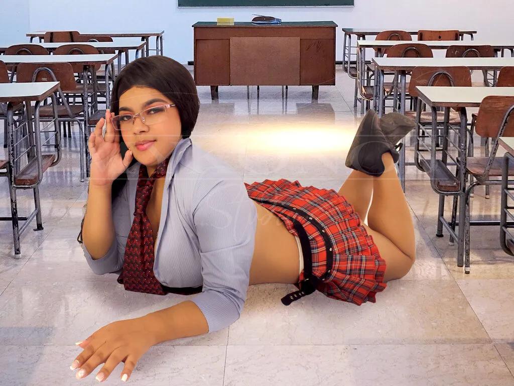 Discover 18 years old AlessandraPorton from LiveJasmin AlessandraPorton from LiveJasmin