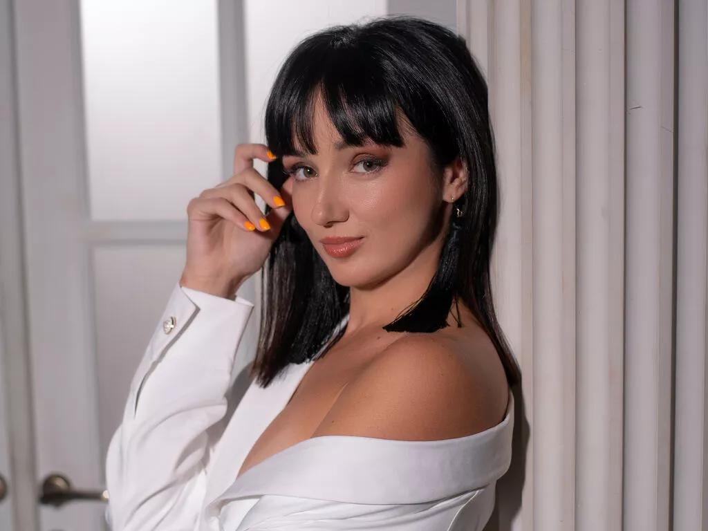 AngelaBerry on LiveJasmin 
