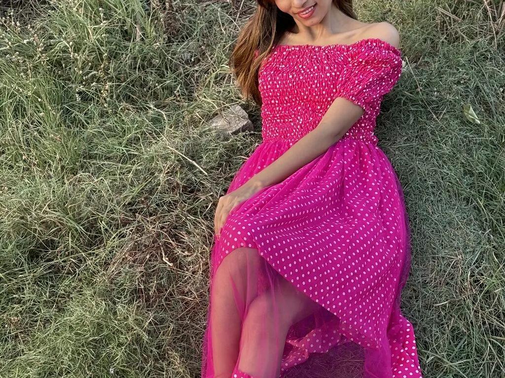 Explore LiveJasmin's AngelOne AngelOne from LiveJasmin