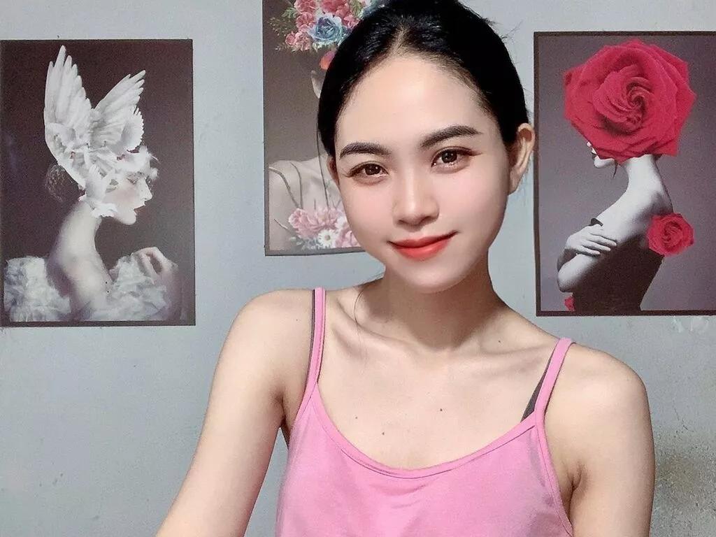 AnnaRin on LiveJasmin 