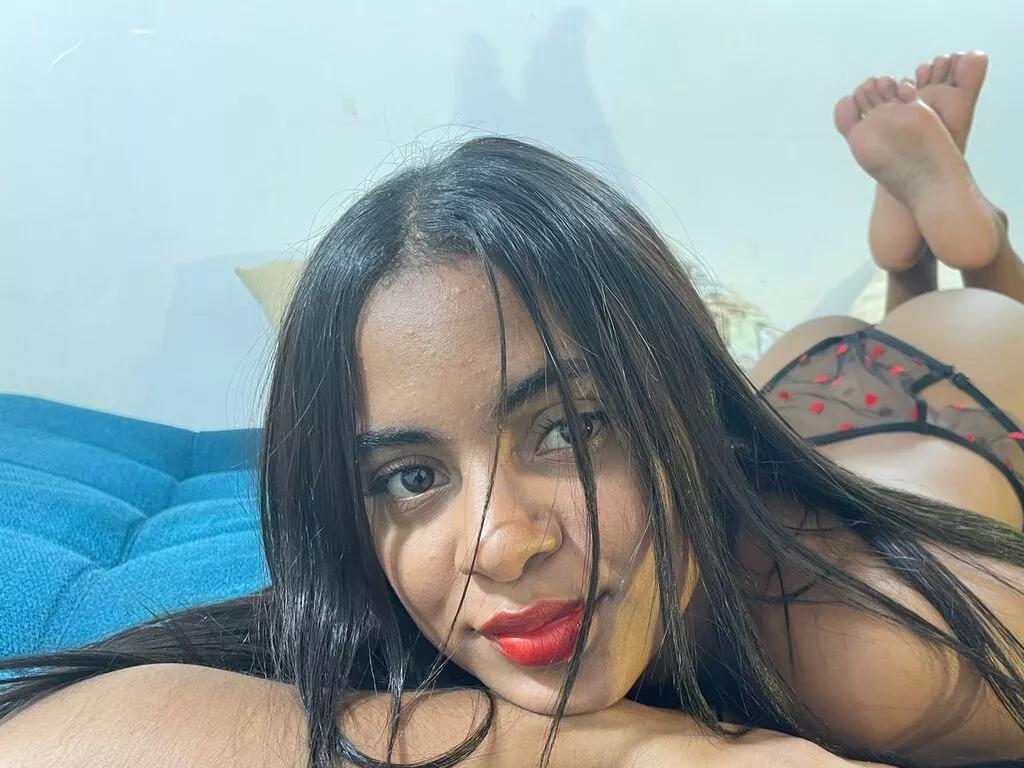 AnnieRosy on LiveJasmin