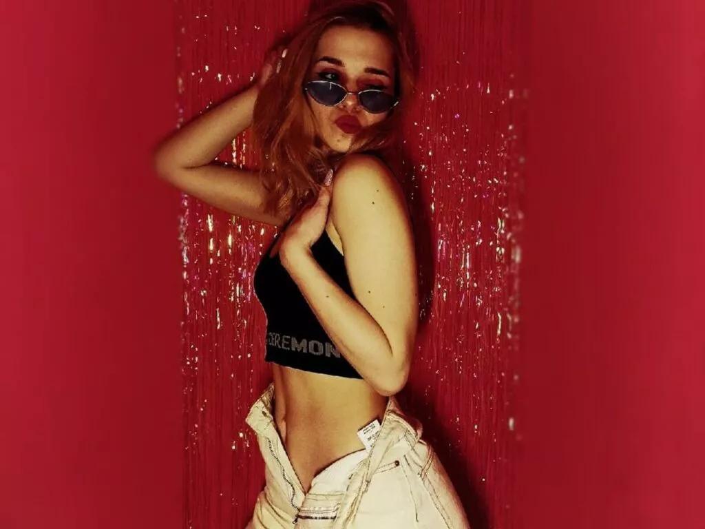 AntoniaCresswell on LiveJasmin 