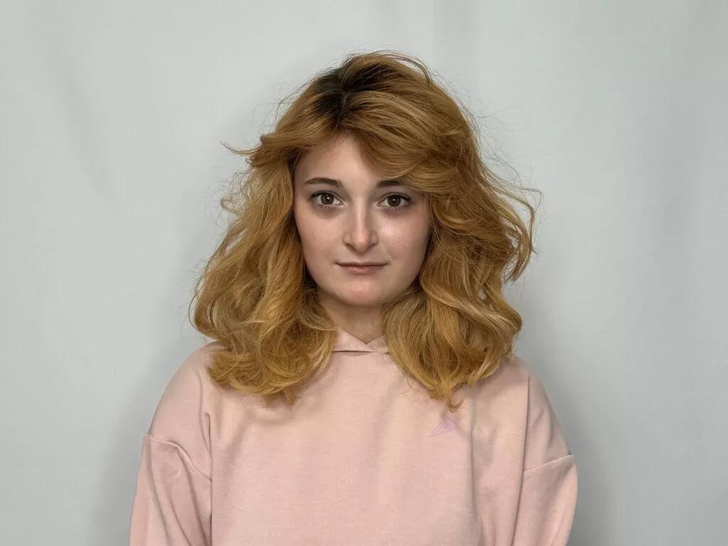 DarlineByfield on LiveJasmin 