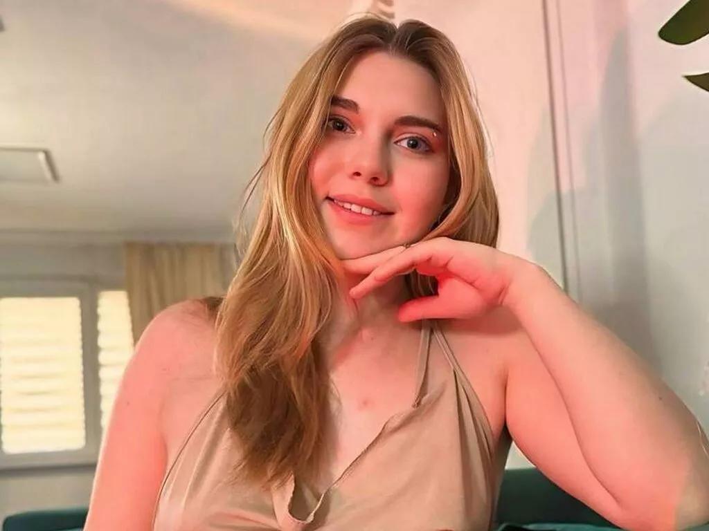 EvieVal on LiveJasmin