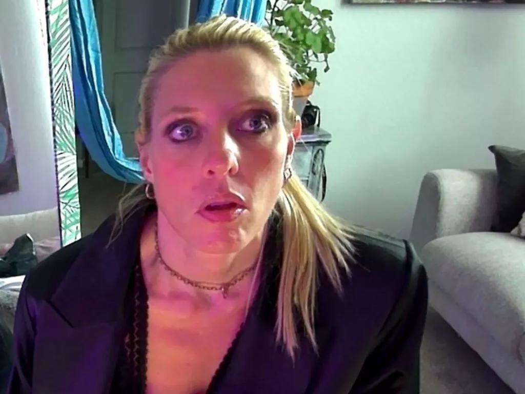 GlammaZon on LiveJasmin 