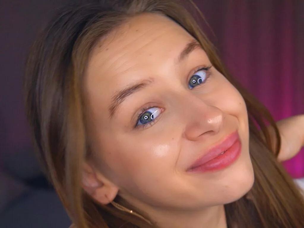GuinevereHarding on LiveJasmin 