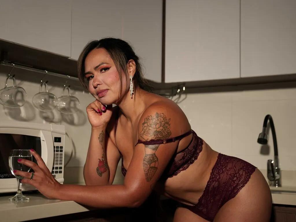 HelenaSantamaria on LiveJasmin