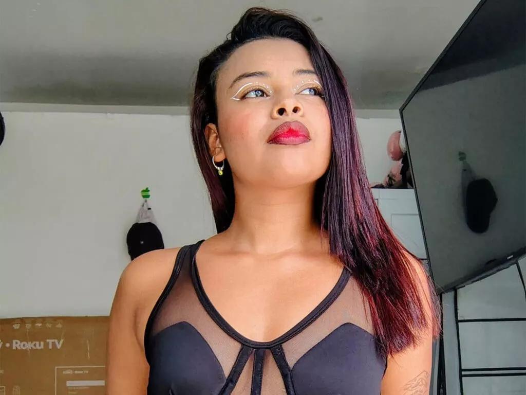 KasandraCastillo on LiveJasmin 