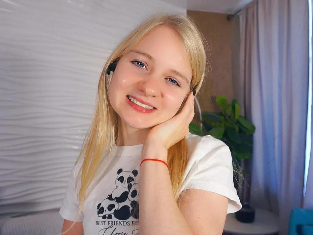 LiveJasmin MathildaHultz MathildaHultz from LiveJasmin