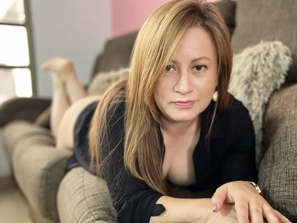 Sweet MoniLogs from LiveJasmin MoniLogs from LiveJasmin