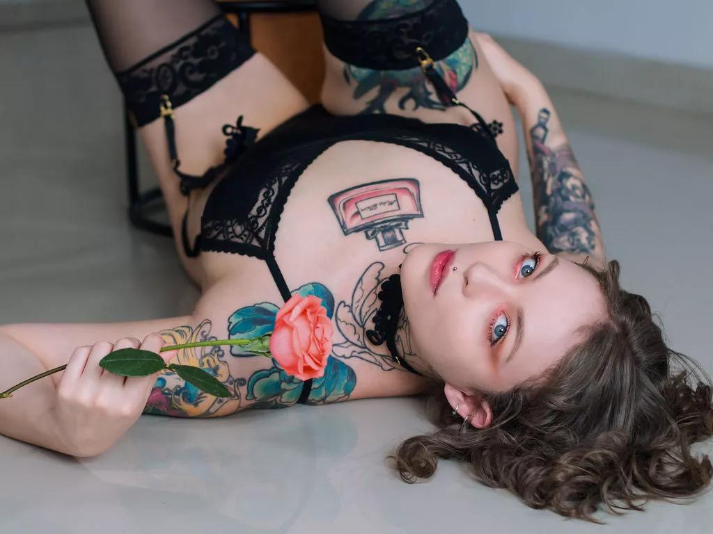 Explore LiveJasmin's NellSton NellSton from LiveJasmin