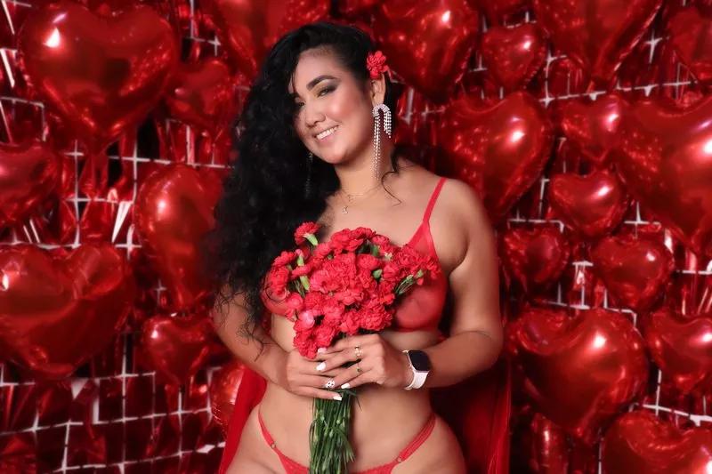 BETTY_BOOGB on Streamate 