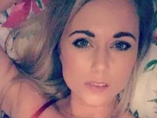 KateDivineUK on Streamate 