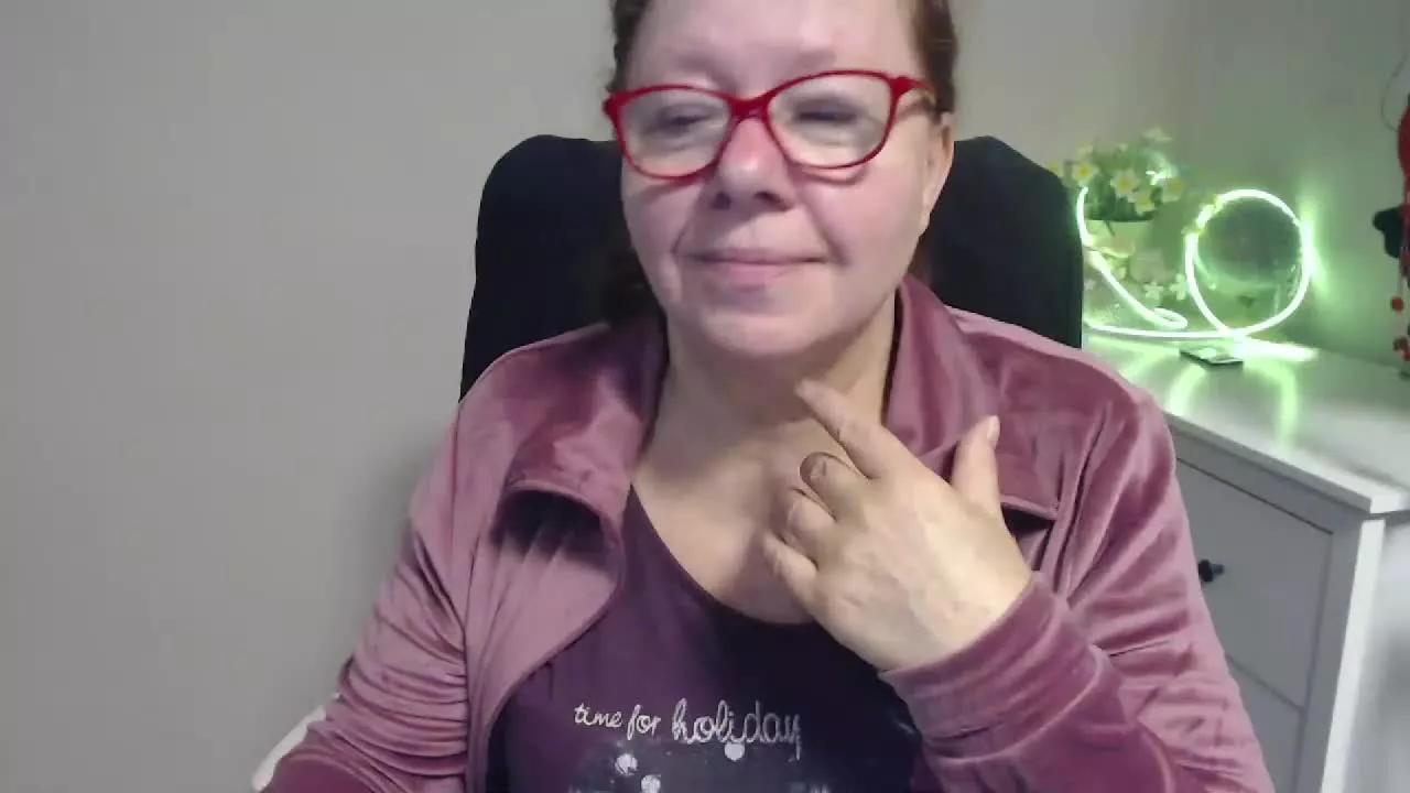 AdeleeModel on Streamray 