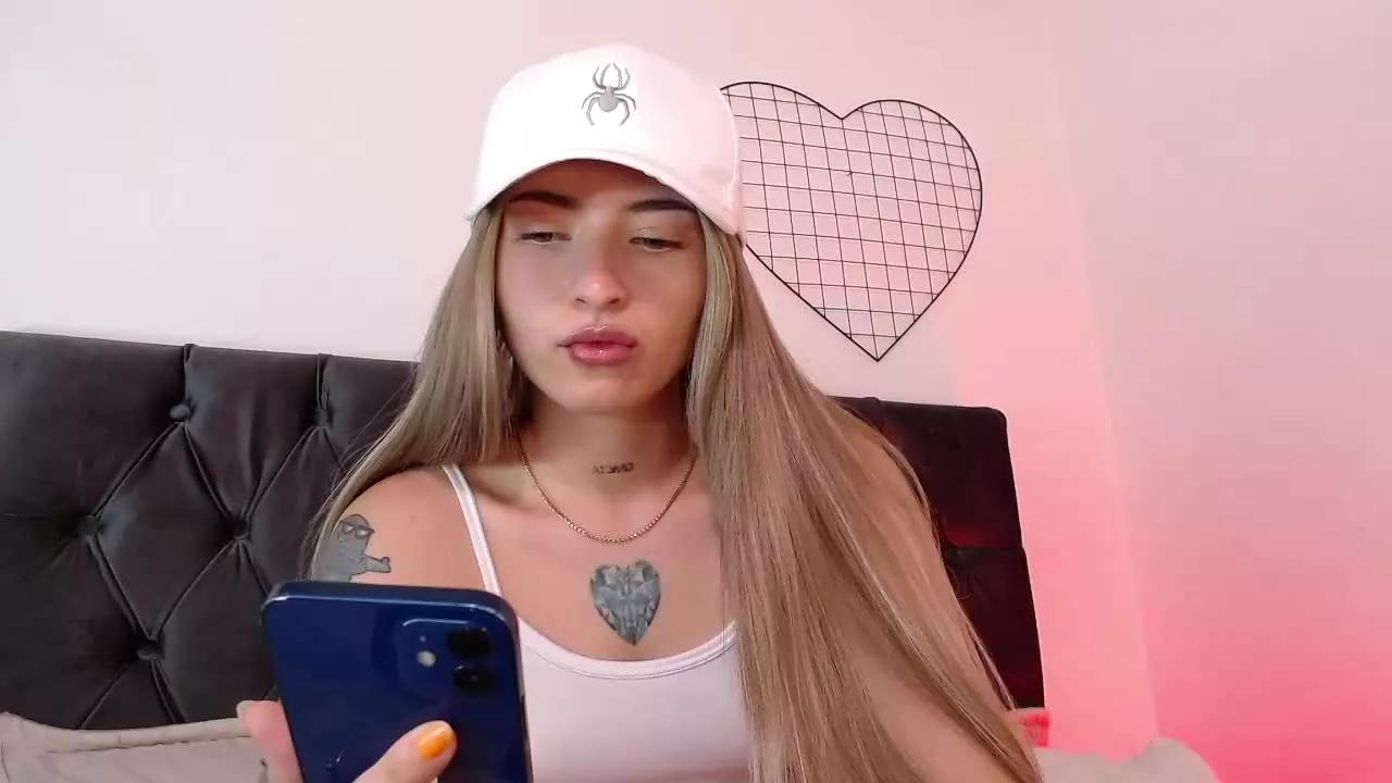 AlailaYong on Streamray 