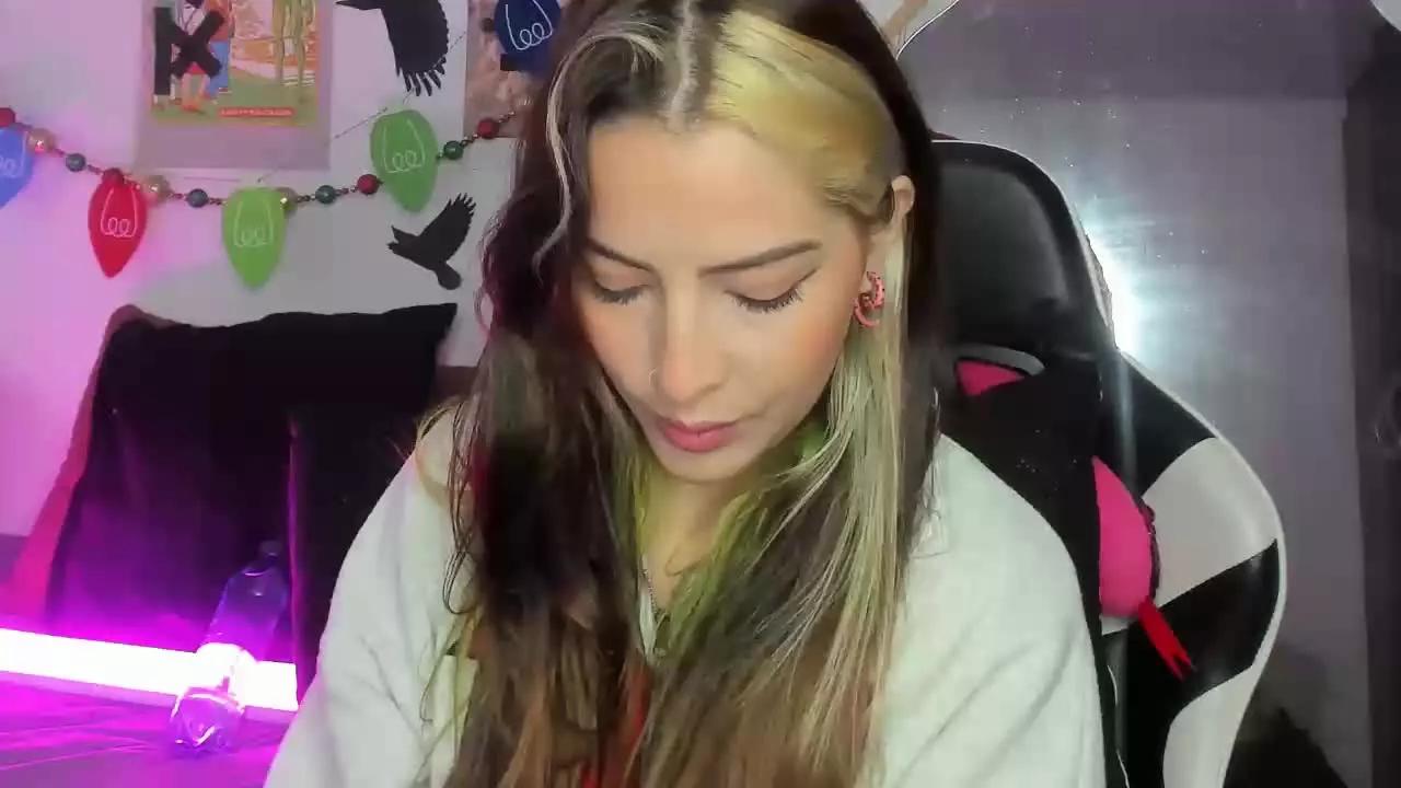 AmentiiNutt on Streamray 