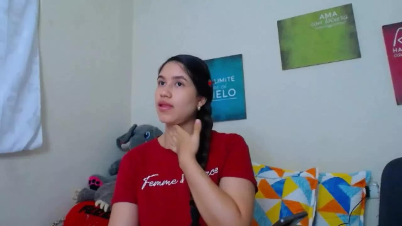 AmyRoux21 on Streamray 