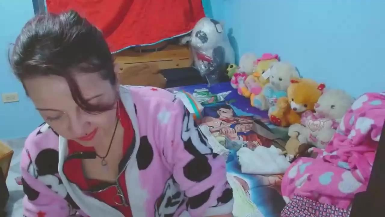 AnieHorny on Streamray 