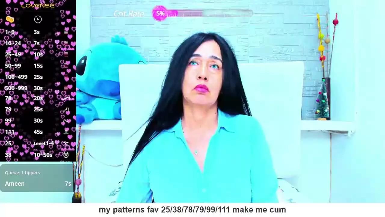 AshleyCutee4 on Streamray 