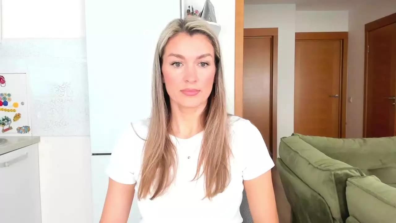 FantasticOne on Streamray 