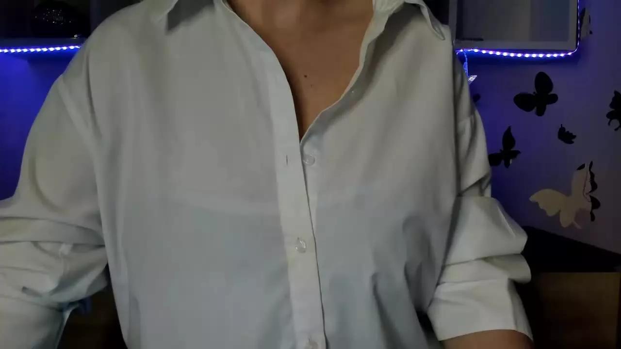 feliziaGLAM on Streamray 