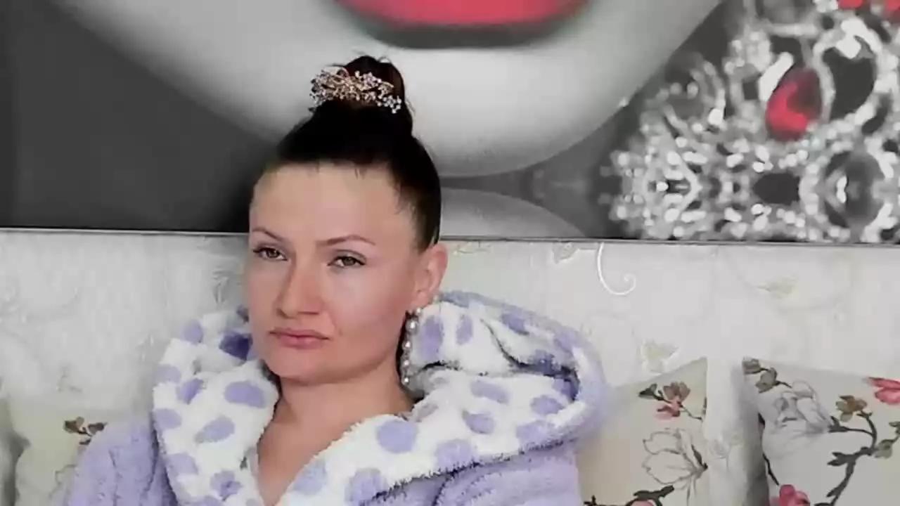IngridBella on Streamray 