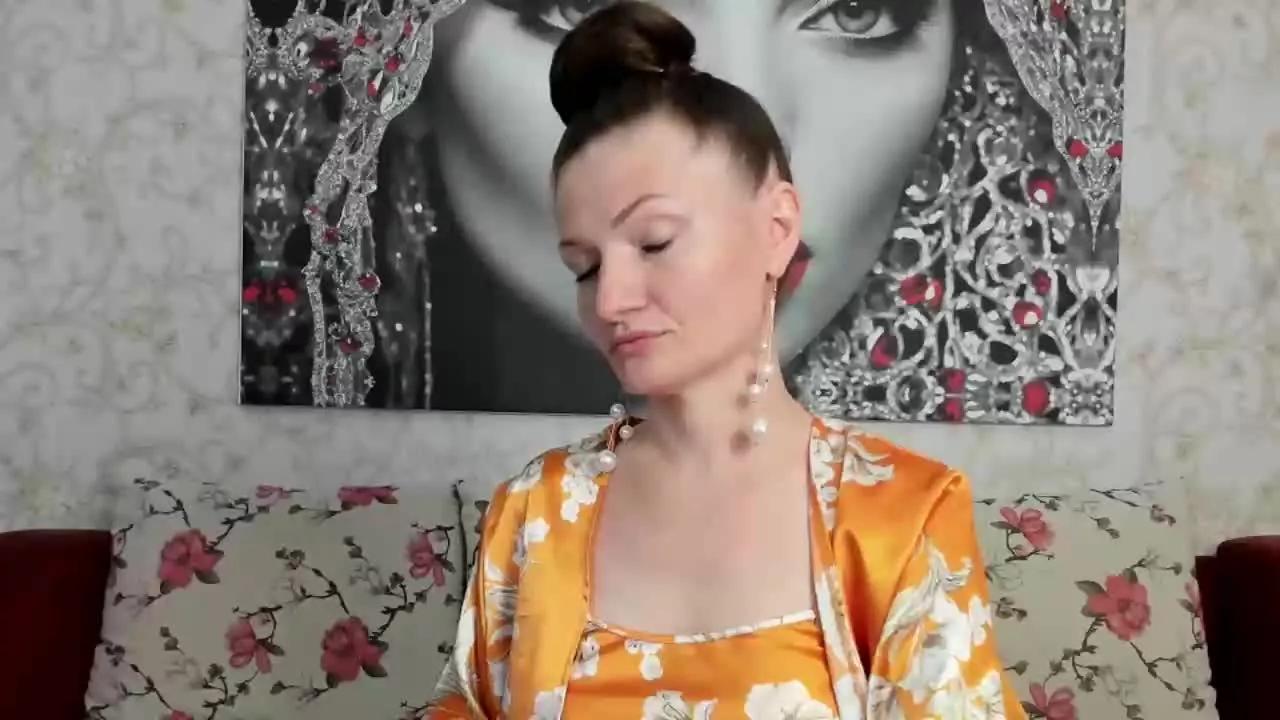 IngridBella on Streamray 