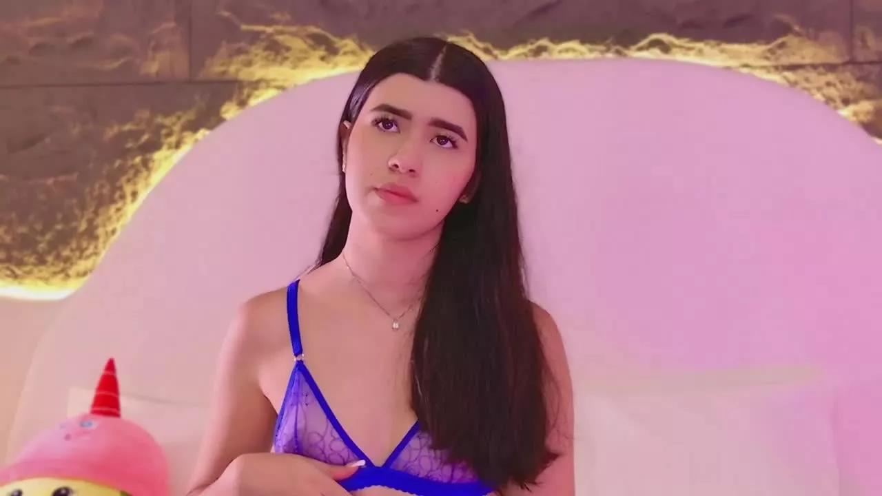 JosephineBelle on Streamray 