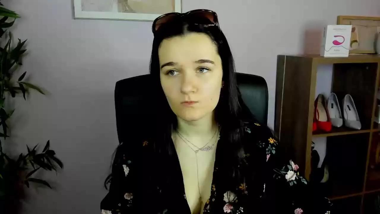 KATEcherry on Streamray 
