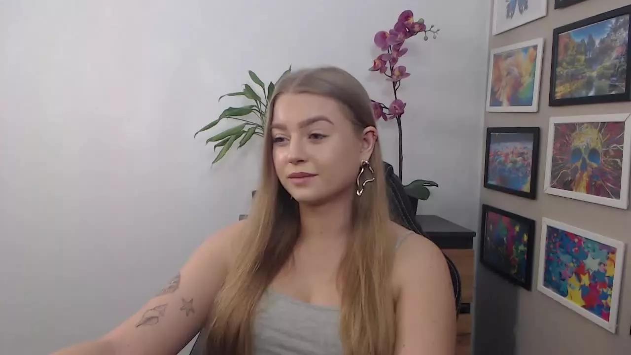 littleERICA on Streamray 
