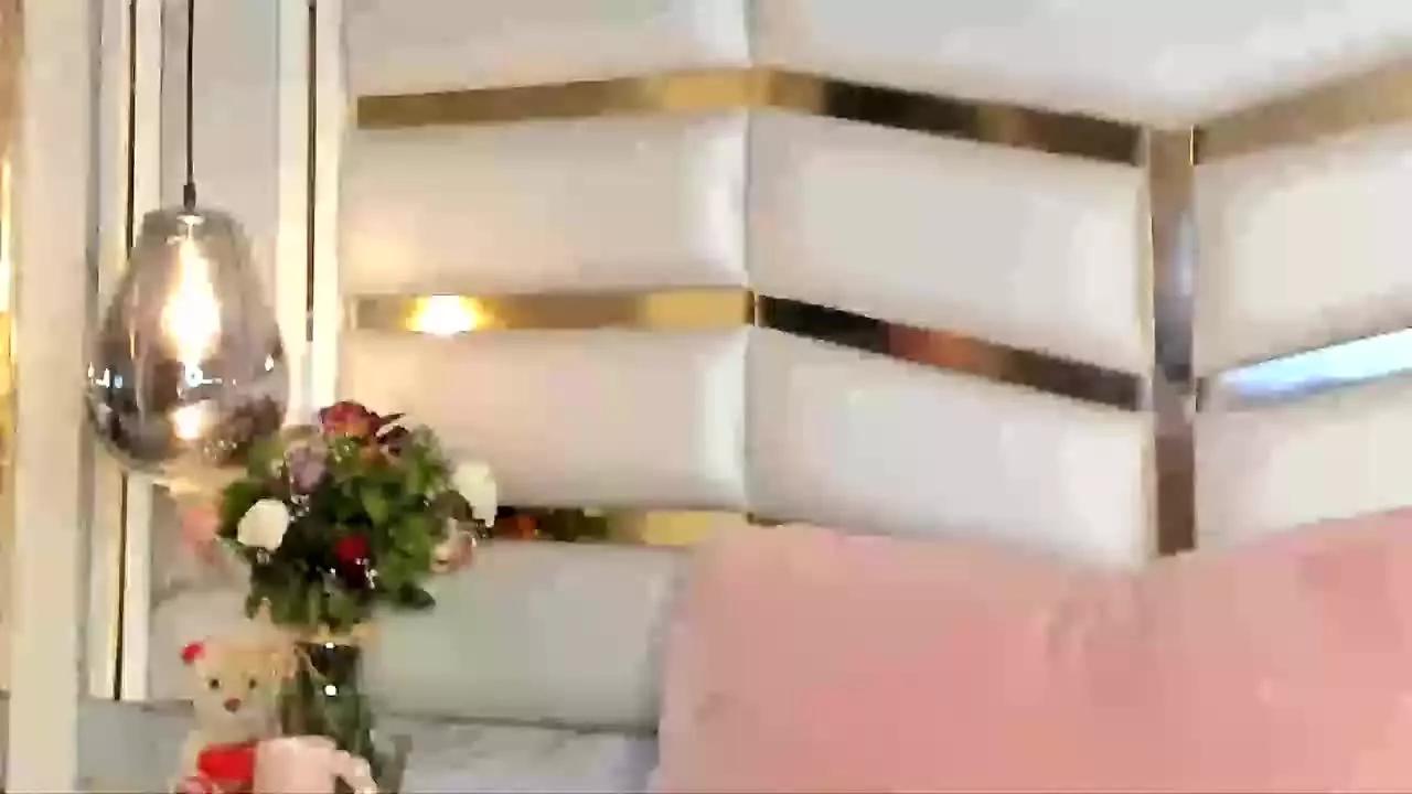 MerilynLennon on Streamray 