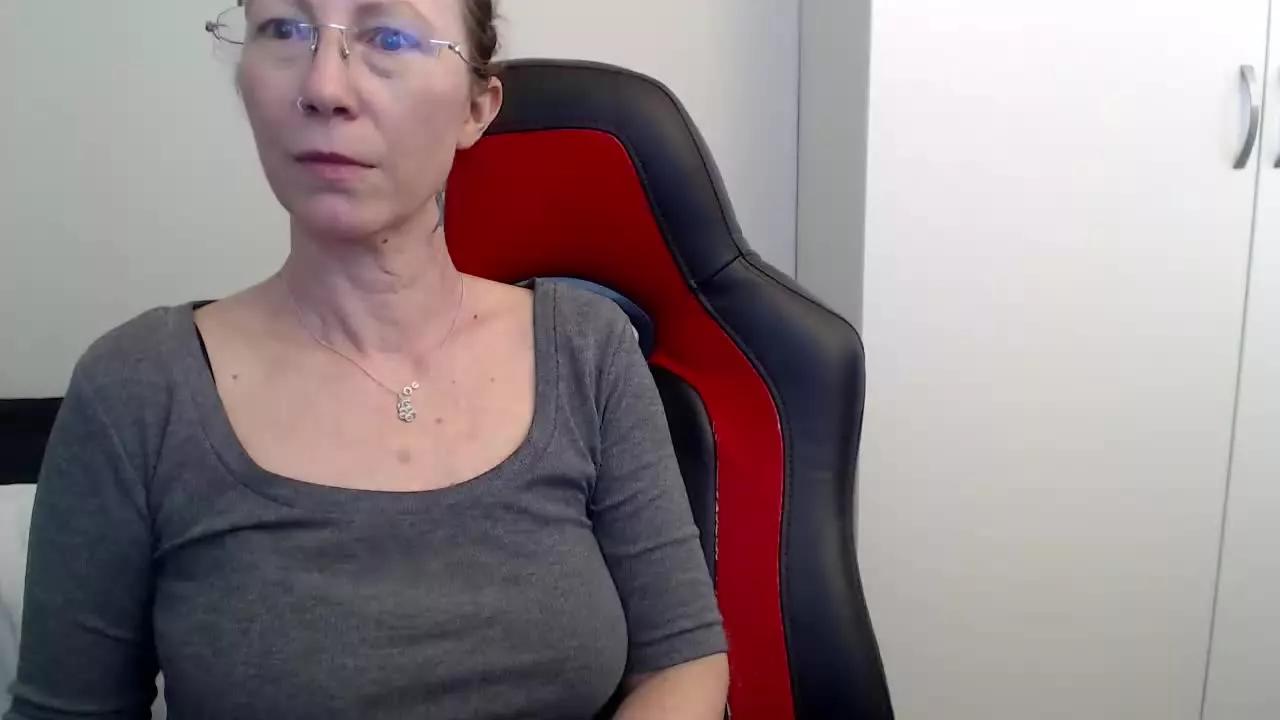 MorganaDelRay on Streamray 