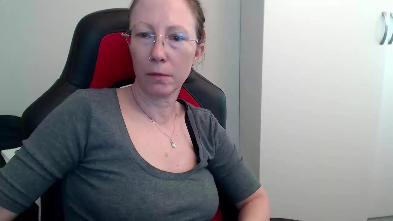 MorganaDelRay on Streamray 