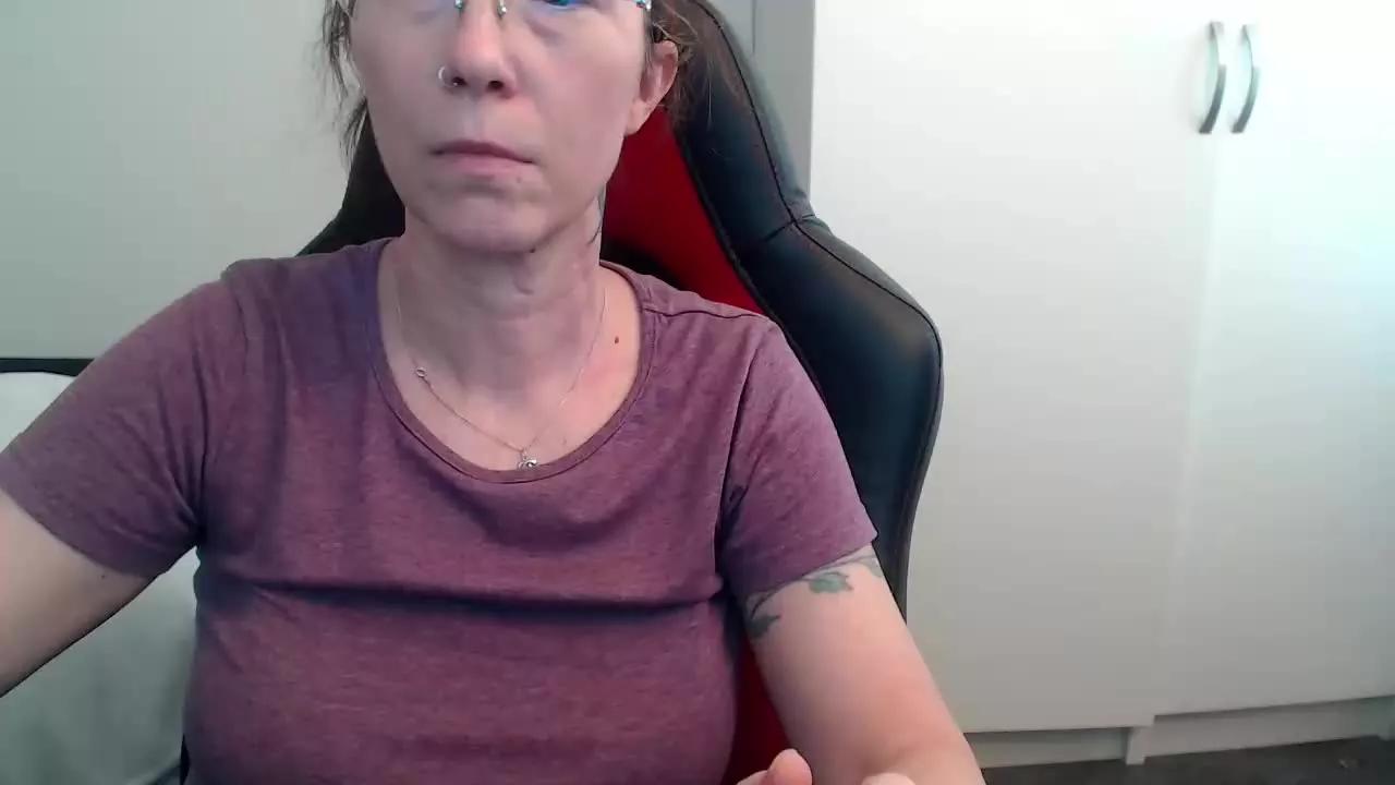 MorganaDelRay on Streamray 
