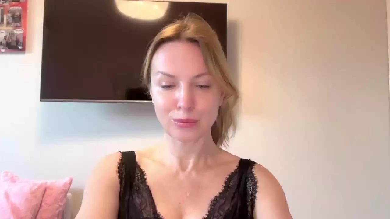 RachelCat on Streamray 