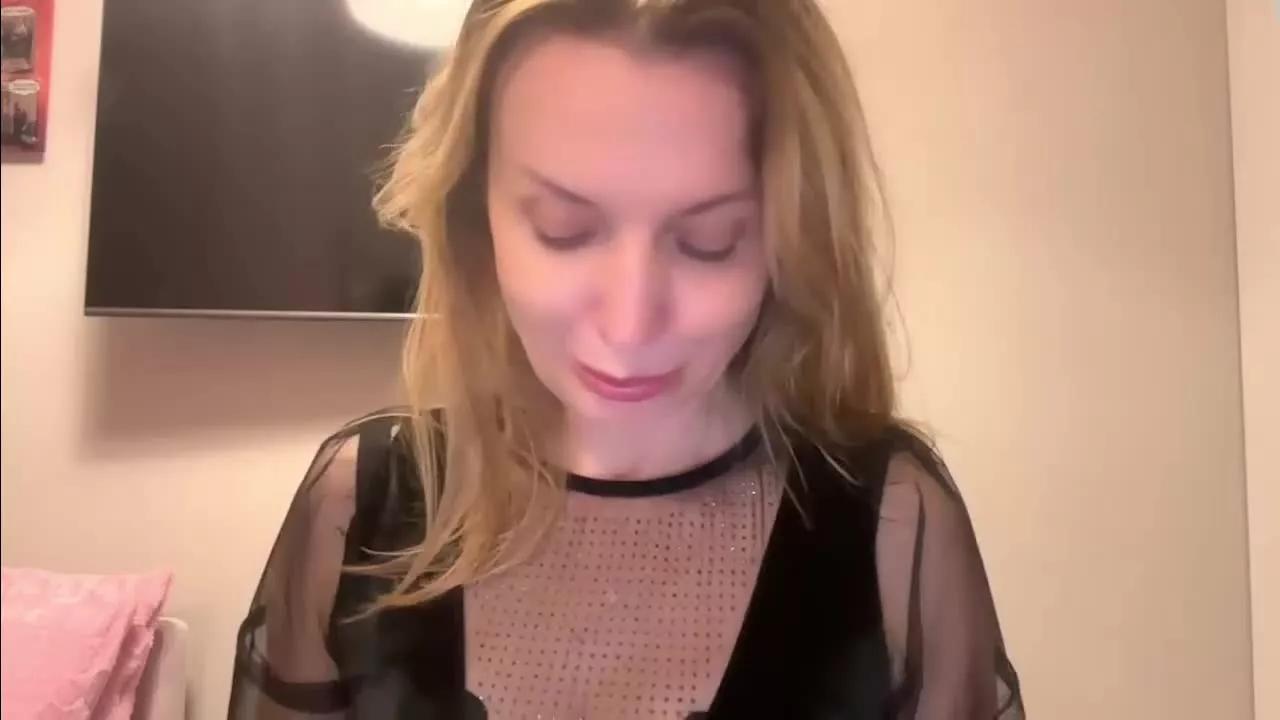 RachelCat on Streamray 