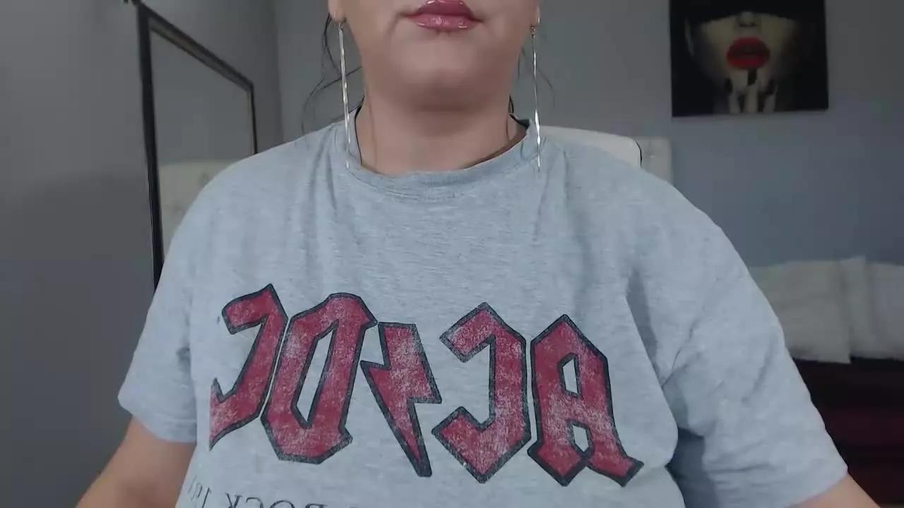 ReedClara on Streamray 