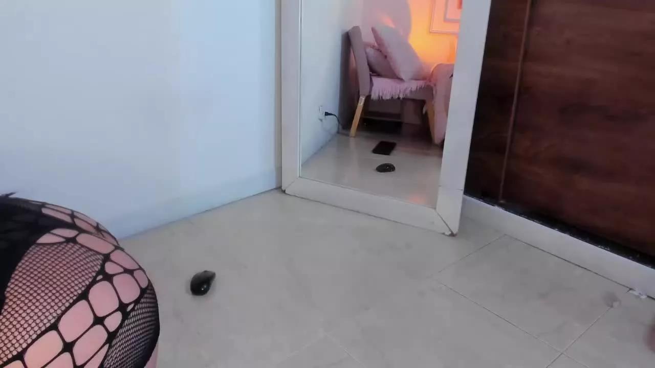 SabrinaRaiin on Streamray 