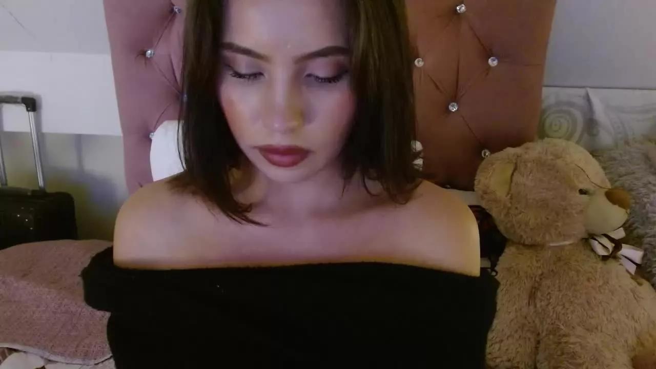 SarayRoussel on Streamray 