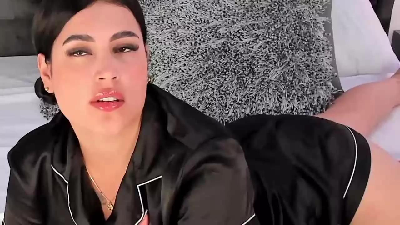 sofiadaviees on Streamray 