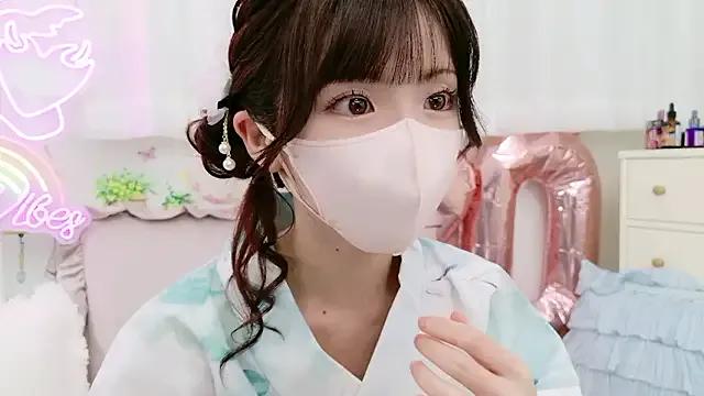 Masturbate to StripChat's -minami- -minami- from StripChat